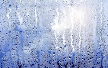 Bảo trì máy phát điện trong trời nồm ẩm