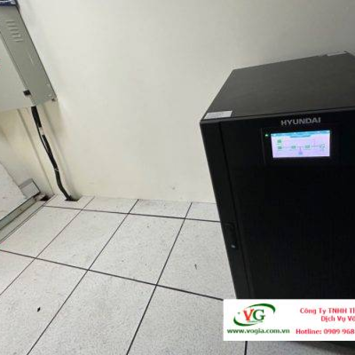 Bộ Lưu Điện UPS 50KVA/45KW Online 3 pha HD-50K3 Hyundai Tower
