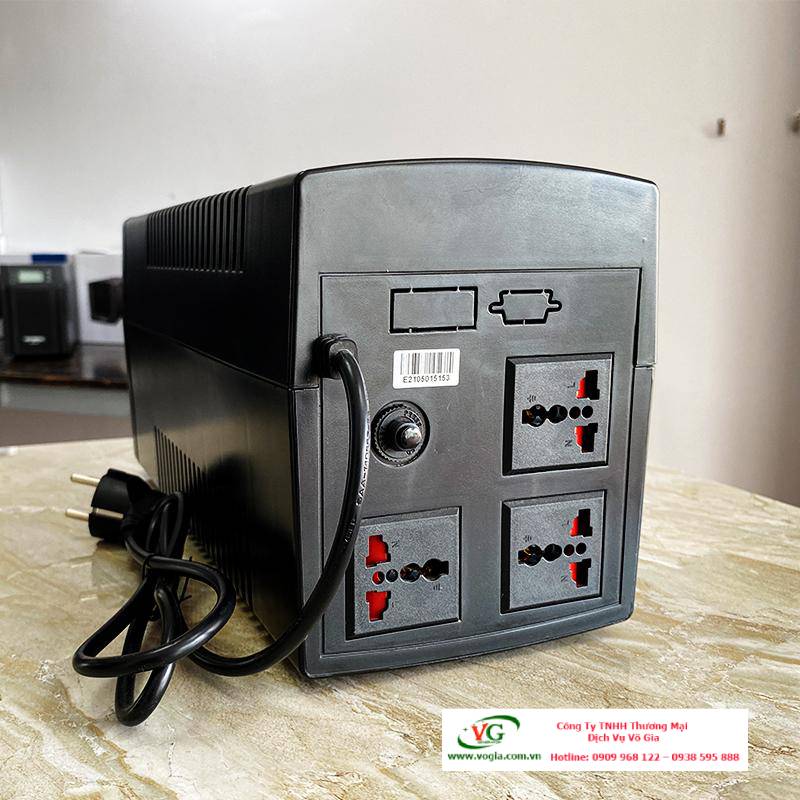 Bộ lưu điện UPS 1500VA Hyundai Offline HD-1500VA