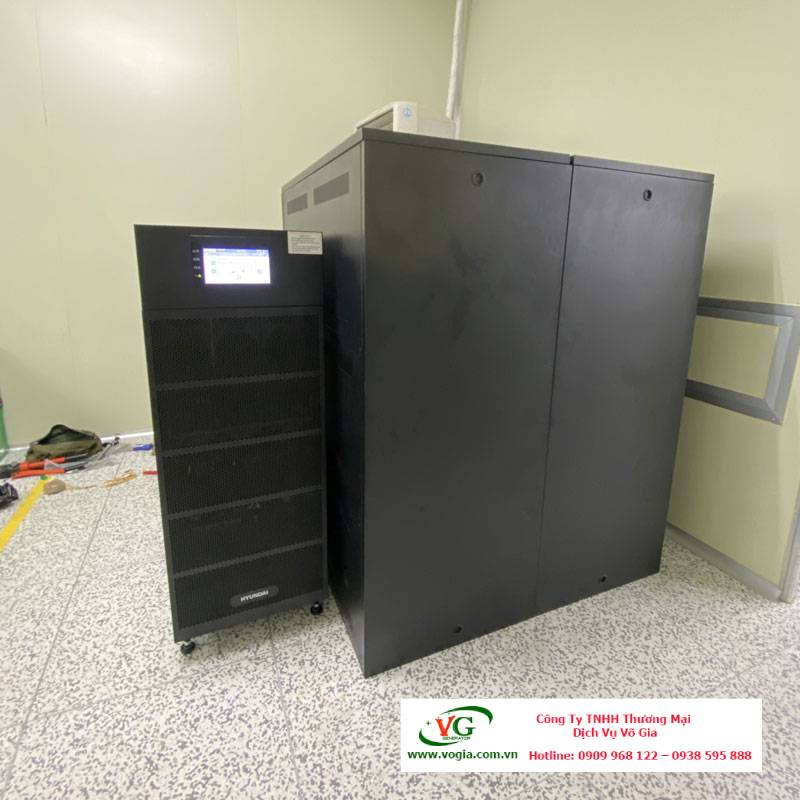 Bộ Lưu Điện UPS 20KVA Online 3 pha HD-20K3 Hyundai Tower