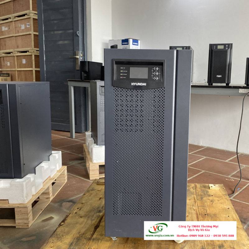 Bộ Lưu Điện UPS 25KVA Online 3 pha HD-25K3 Hyundai Tower