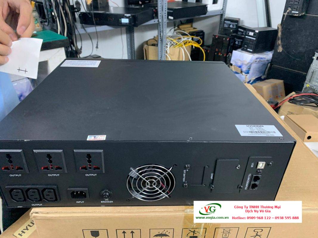 Bộ lưu điện UPS 3KVA Online Hyundai Rackmount HD-3KR9