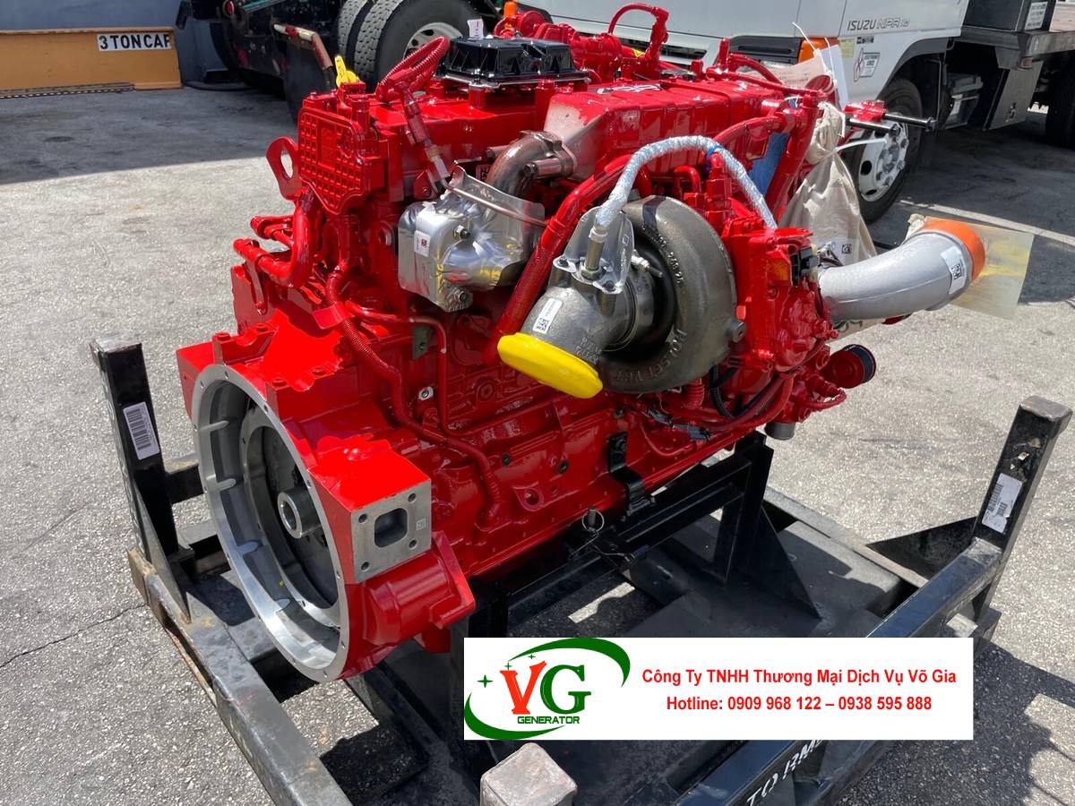 Động cơ Cummins B6.7-G18