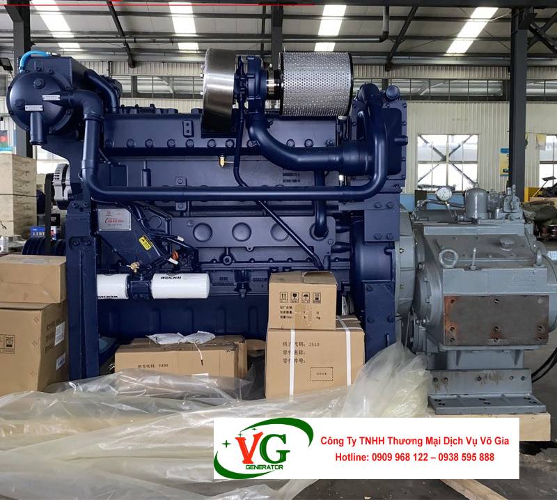 Động cơ Doosan DM01 (DP023CAP)