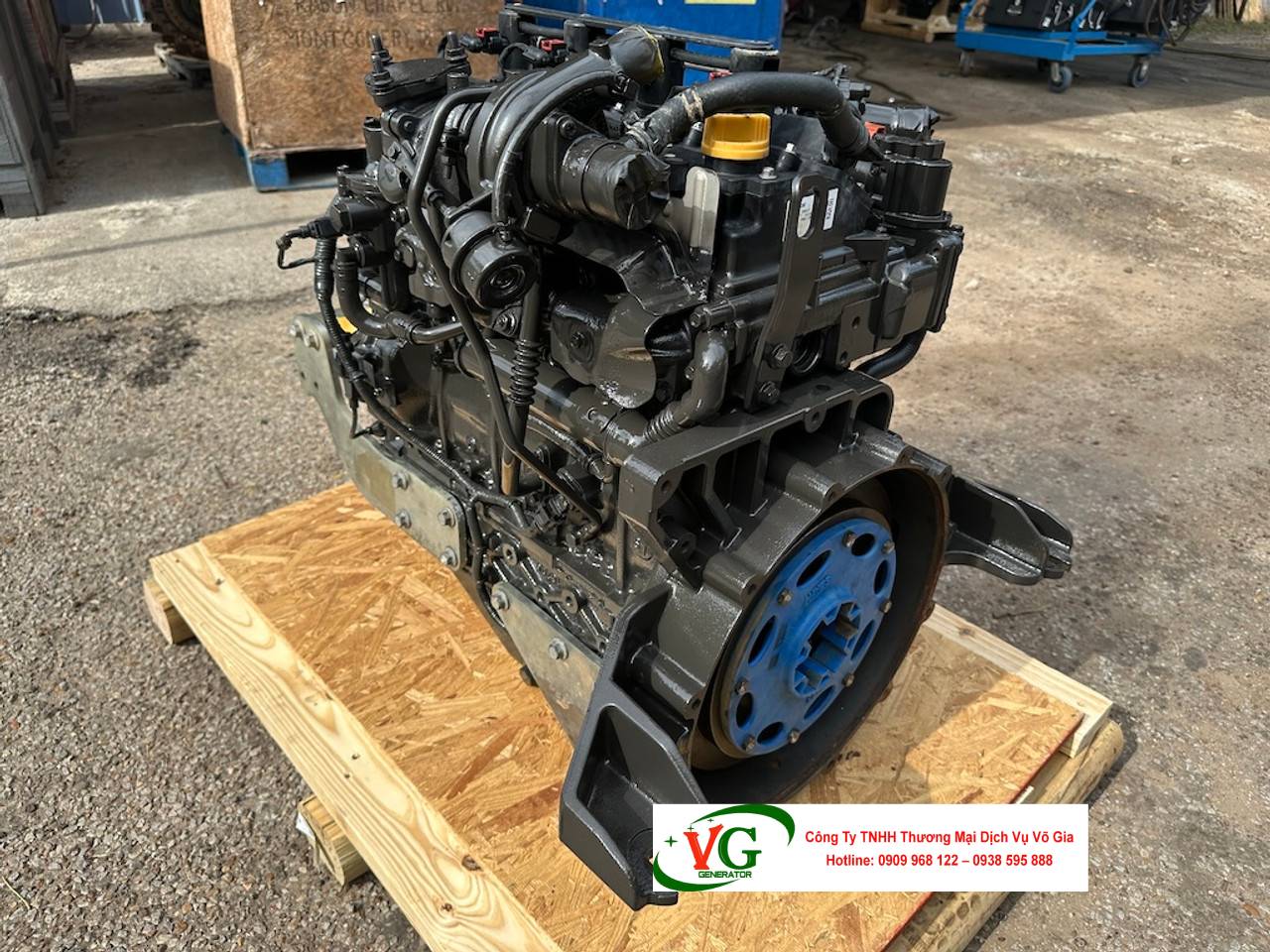 Động cơ Doosan DM01 (DP023CAV)