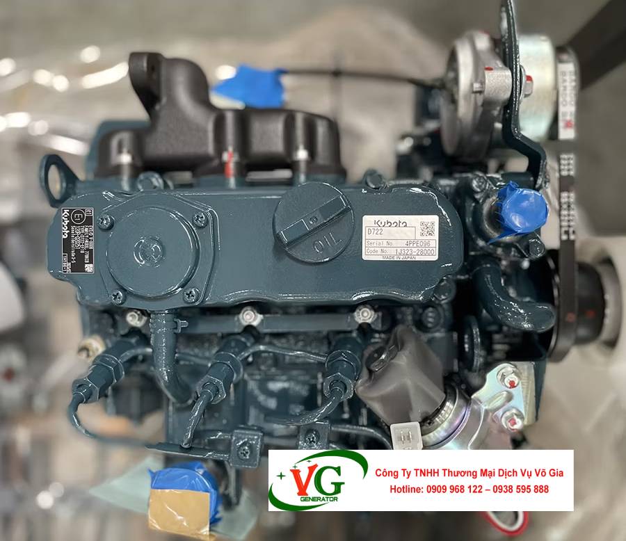 Động cơ Kubota D722-E2