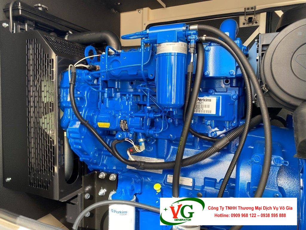 Động cơ Perkins 1104A-44TG