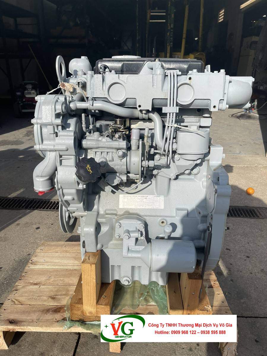 Động cơ Perkins 1104A-44TG