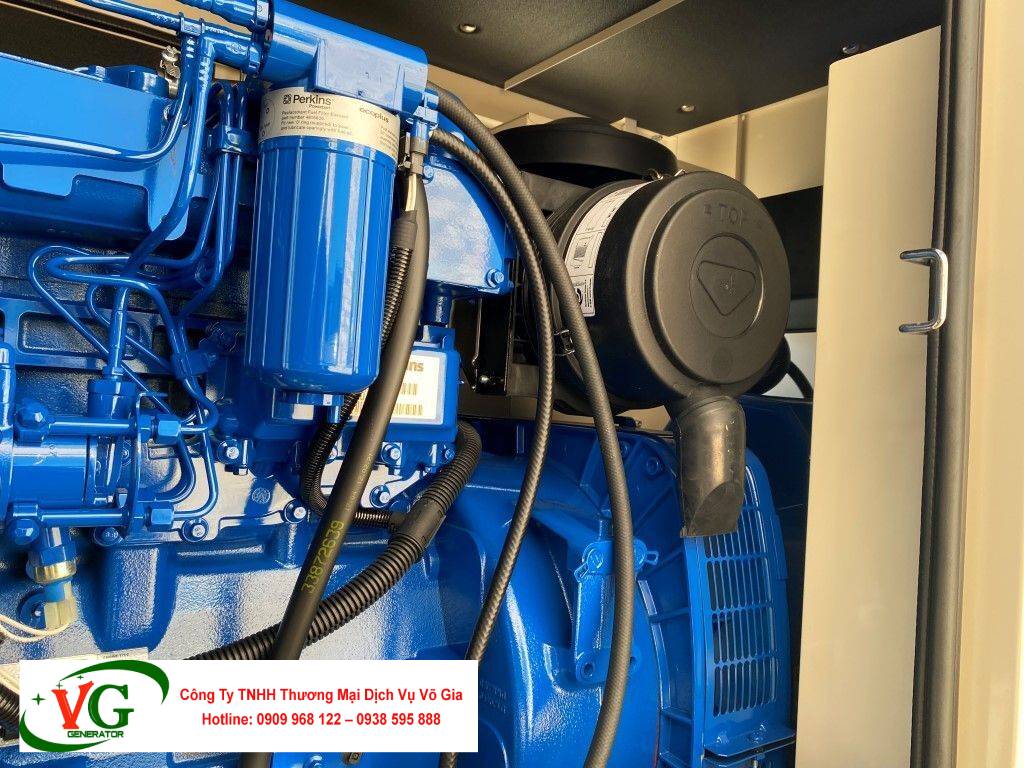 Động cơ Perkins 1104A-44TG