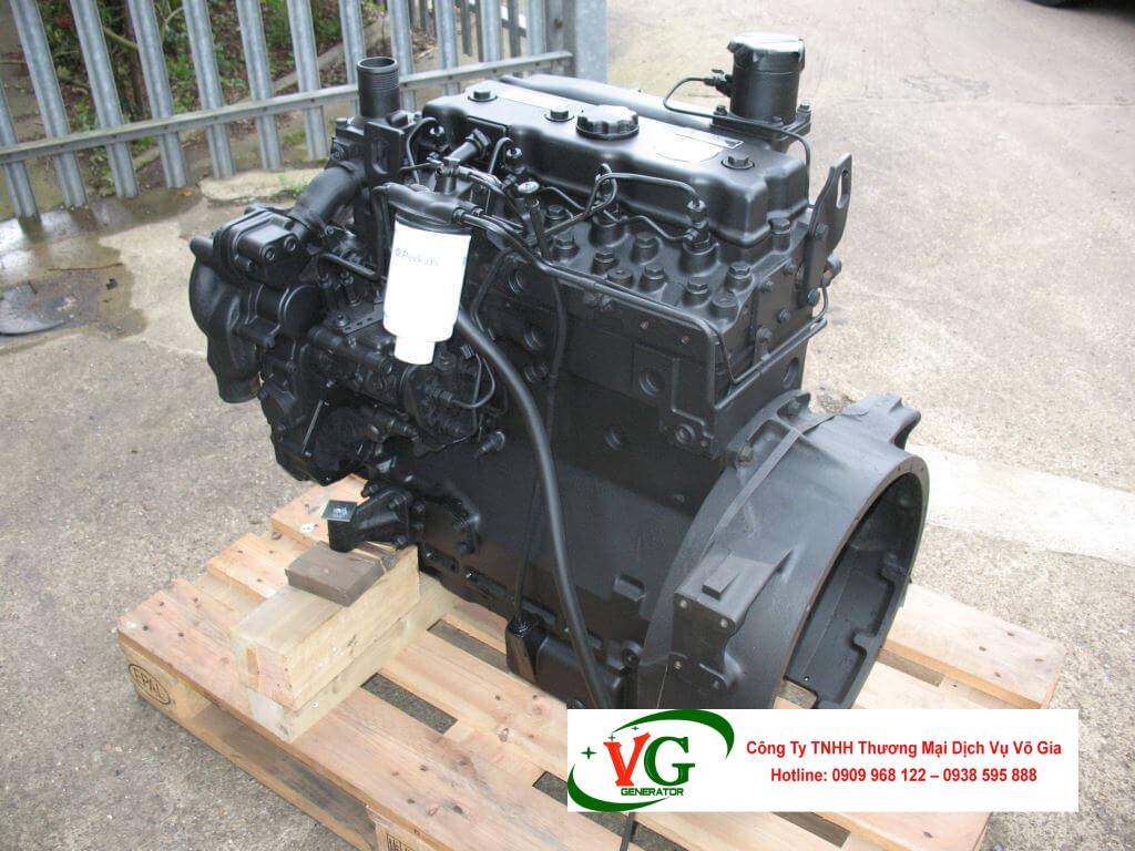 Động cơ Perkins 1104C-44G