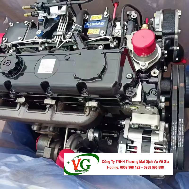 Động cơ Perkins 1104D-44TG