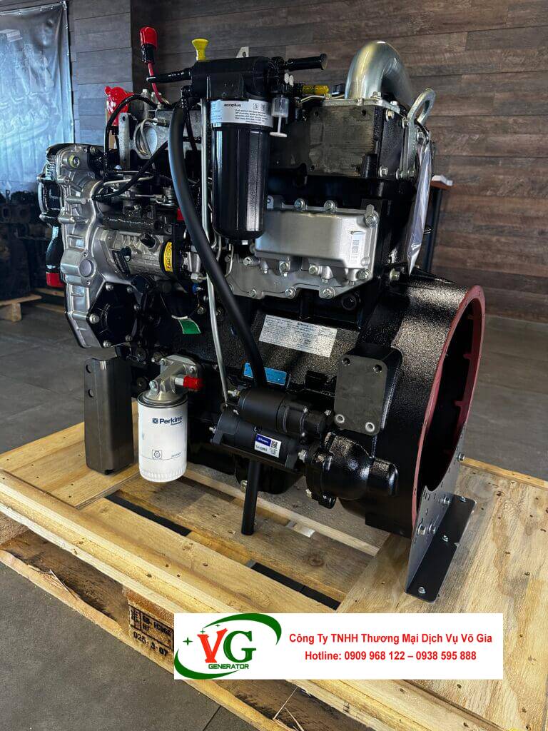 Động cơ Perkins 1104D-44TG
