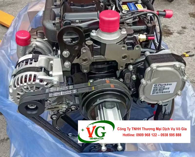 Động cơ Perkins 1104D-44TG