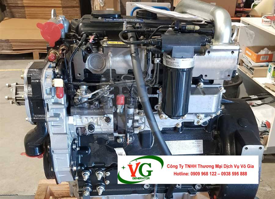 Động cơ Perkins 1104D-E44TG