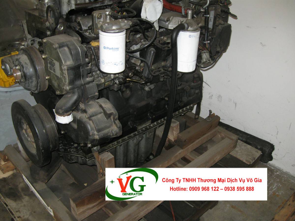 Động cơ Perkins 1106D-E70TAG