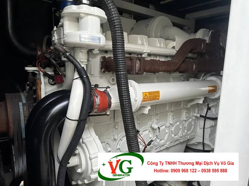 Động cơ Perkins 2206C-E13TAG