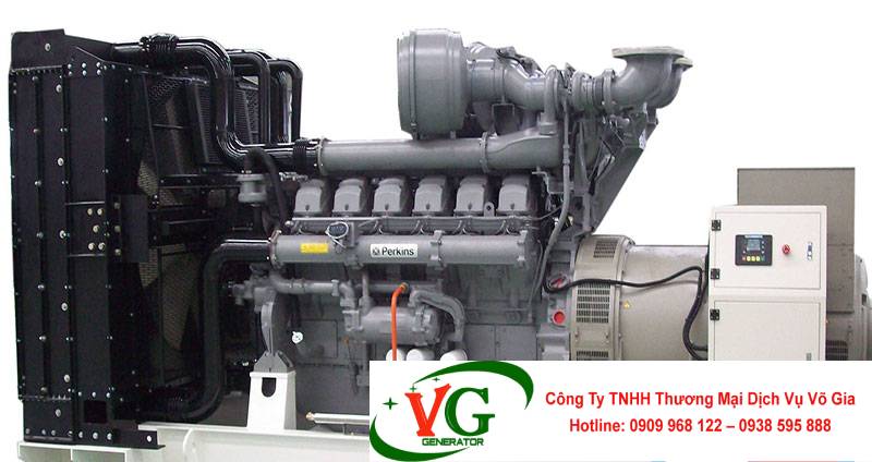 Động cơ Perkins 2406J-E13TAG3