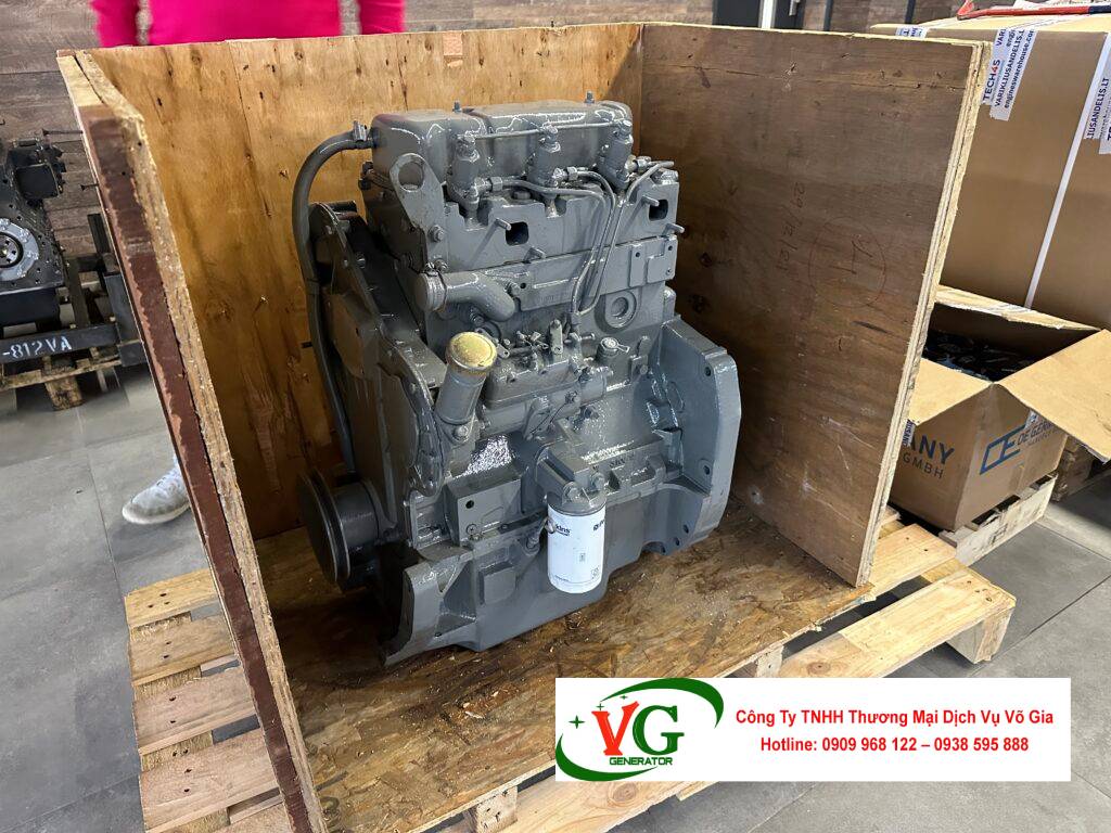 Động cơ Perkins 904J-E36TAG