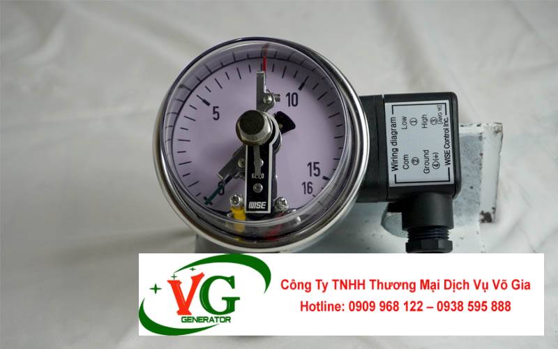 Đồng hồ đo áp suất VDO