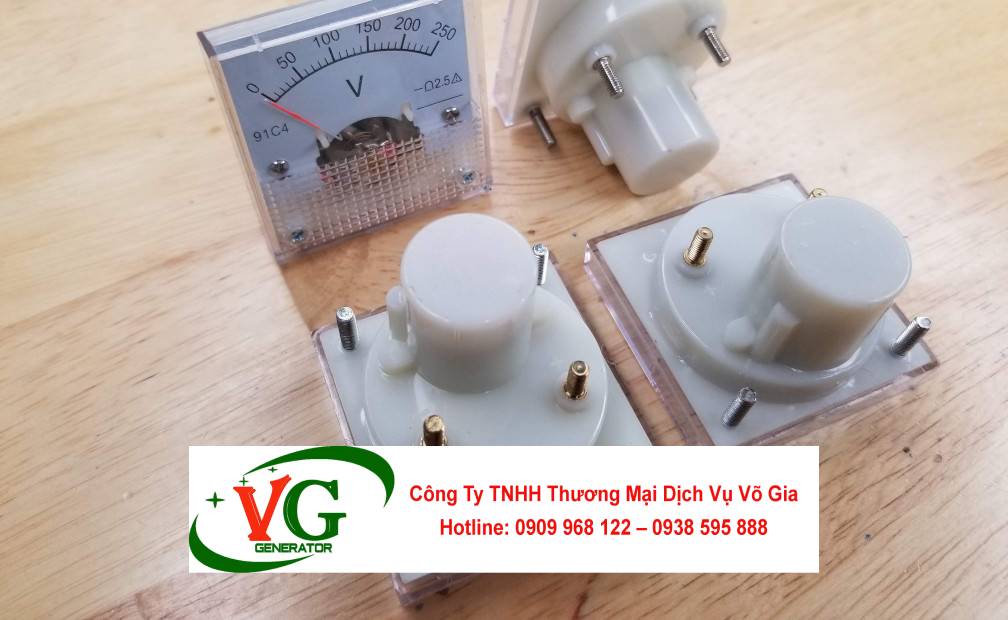 Đồng hồ đo điện áp 0-15 VDC