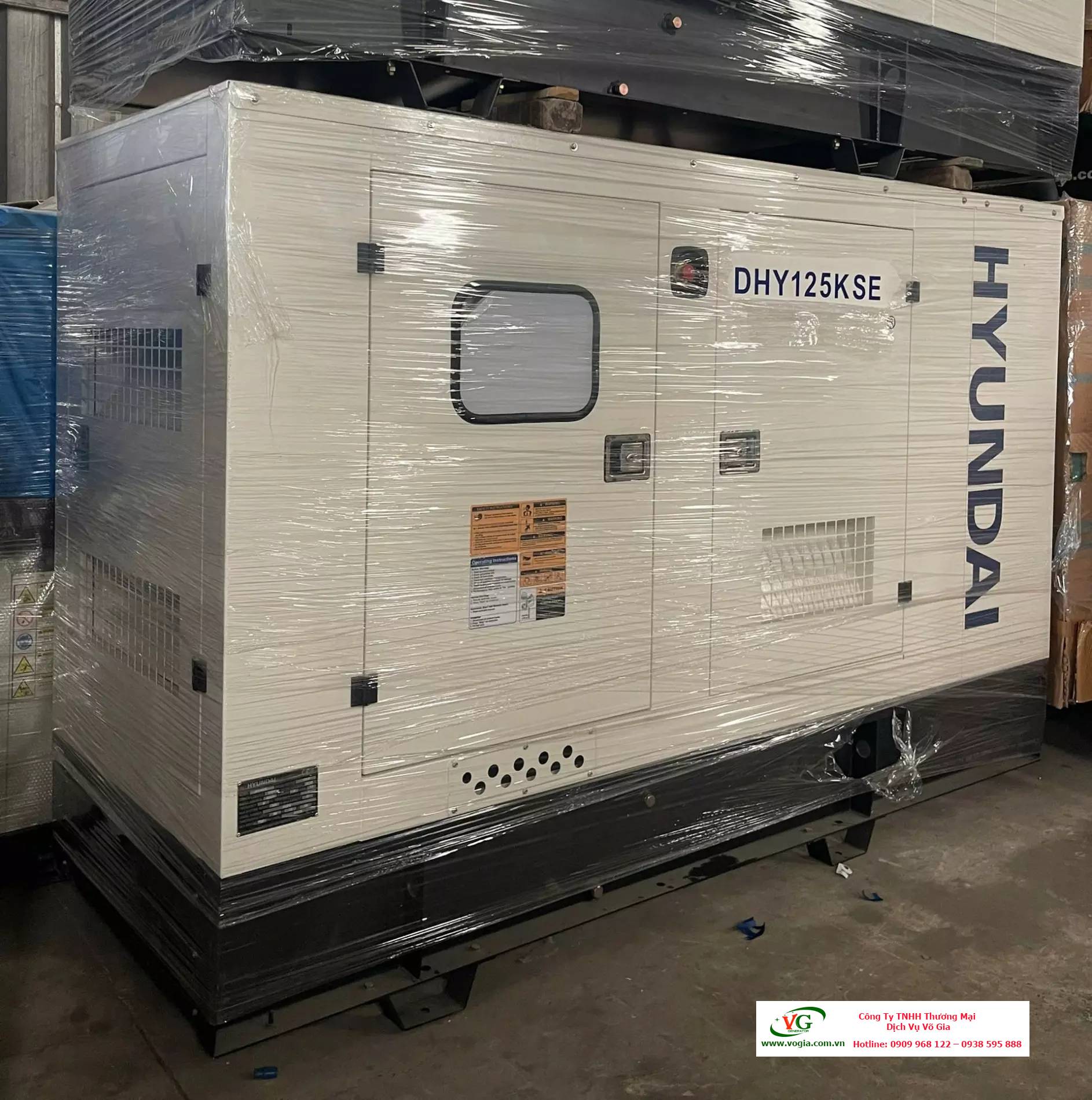 Máy phát điện 110KVA Hyundai Chạy Dầu Diesel 3 pha DHY125KSE