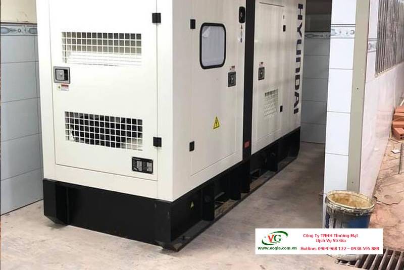 Máy phát điện 450KVA Hyundai DHY450KSE