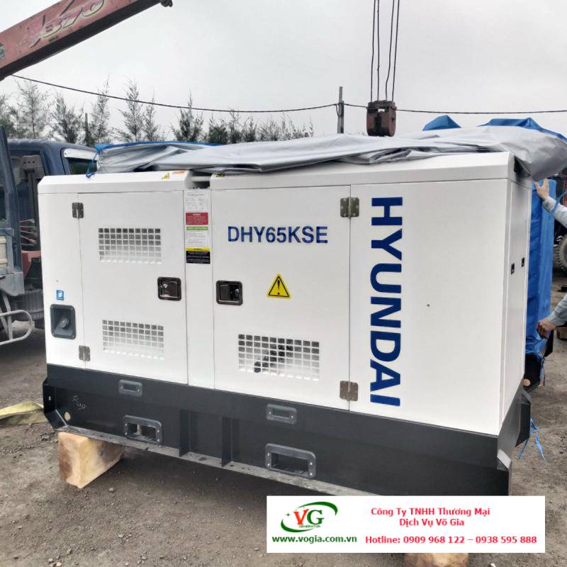 Máy phát điện 50KVA -55KVA Hyundai DHY55KSE-3 pha chạy dầu Diesel