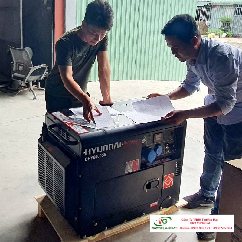 Máy phát điện 5KVA Hyundai 1 pha GHY6KLE chạy dầu diesel