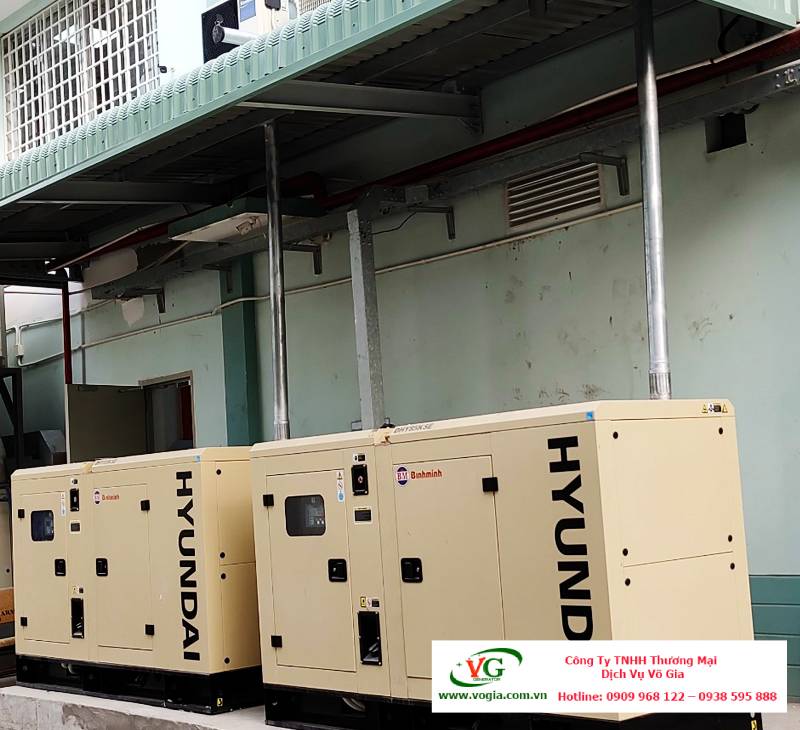 Máy phát điện 75KVA diesel Hyundai DHY85KSE-3 pha với vỏ chống ồn đồng bộ