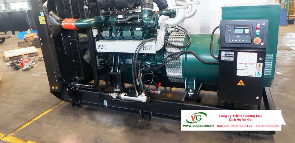 Máy phát điện Cummins 227kVA – 250kVA có vỏ chống ồn đồng bộ