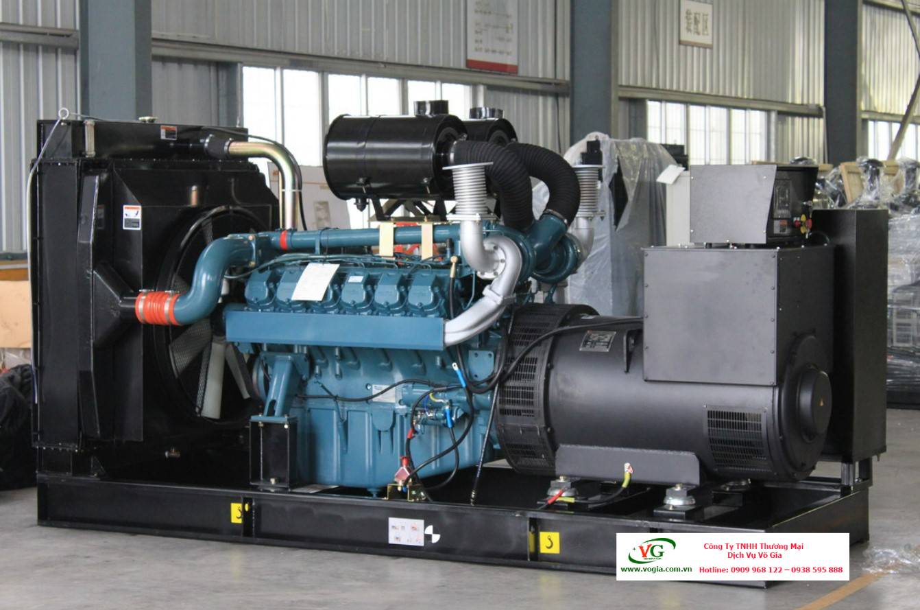 Máy phát điện Cummins 227kVA – 250kVA có vỏ chống ồn đồng bộ