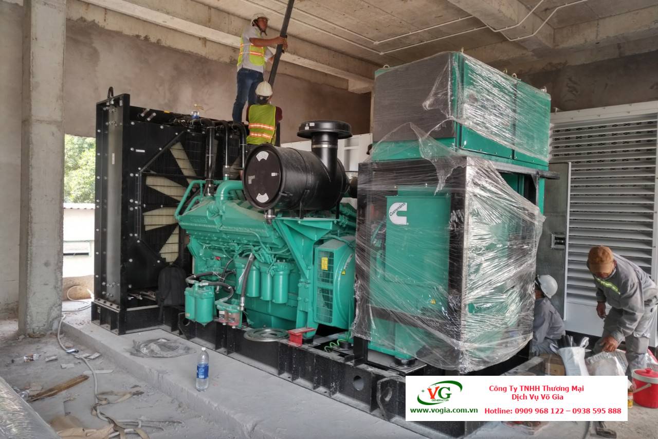 Máy phát điện Cummins 250kVA – 275kVA C275D5I có vỏ chống ồn đồng bộ