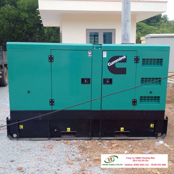 Máy phát điện Cummins 360kVA – 400kVA có vỏ chống ồn đồng bộ