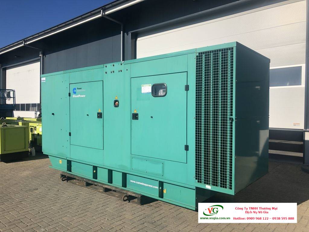 Máy phát điện Cummins 360kVA – 400kVA có vỏ chống ồn đồng bộ