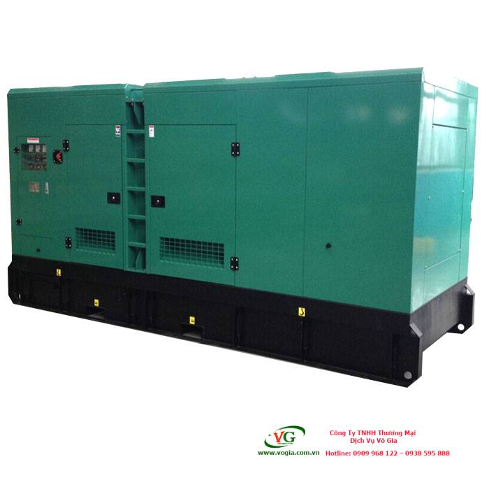 Máy phát điện Cummins 40kVA 3 pha chạy dầu – Hàng nhập nguyên chiếc có vỏ chống ồn