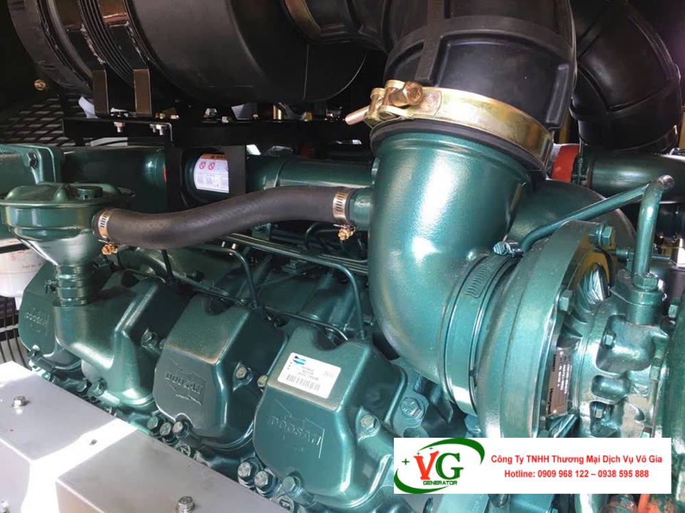 Máy phát điện Doosan 250kVA