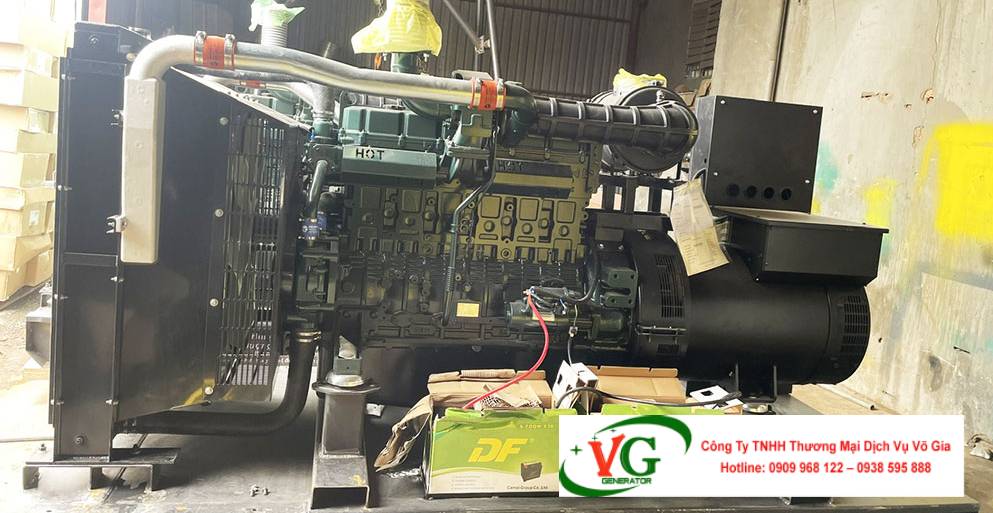 Máy phát điện Doosan 275kVA