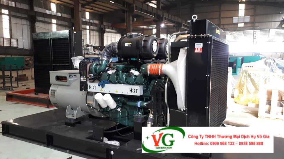 Máy phát điện Doosan 400kVA