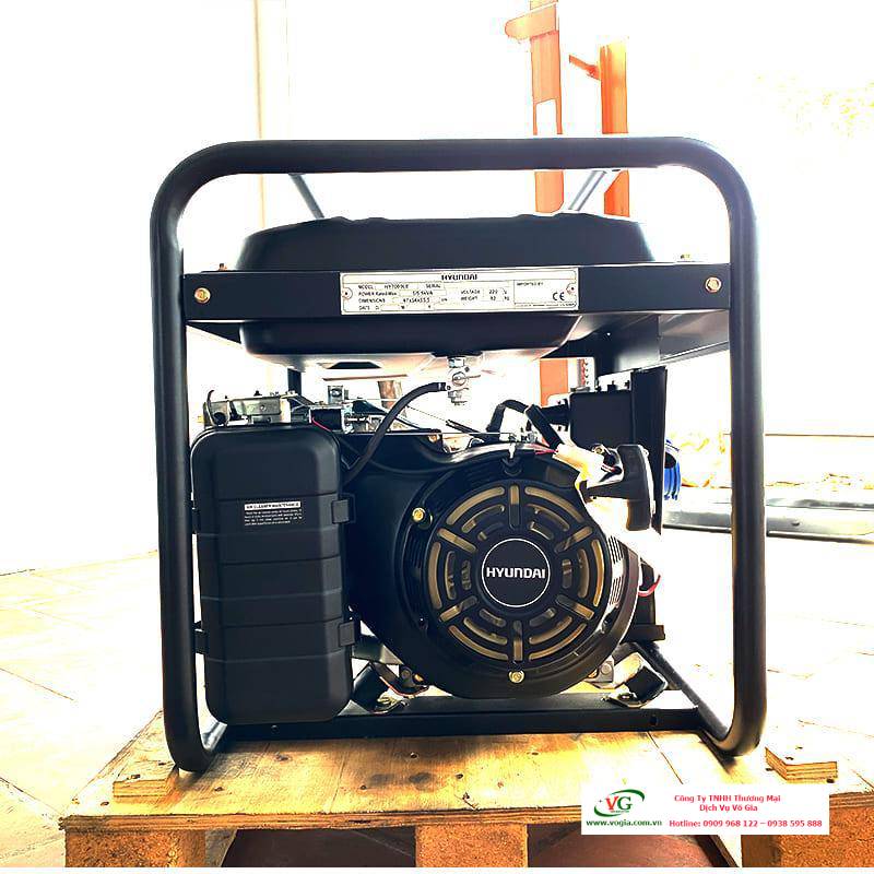 Máy phát điện xăng 5.0 kw – 5.5 kw Hyundai HY7500LE